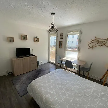 דירה Bel Avec Parking Et Terrasse Plein Sud